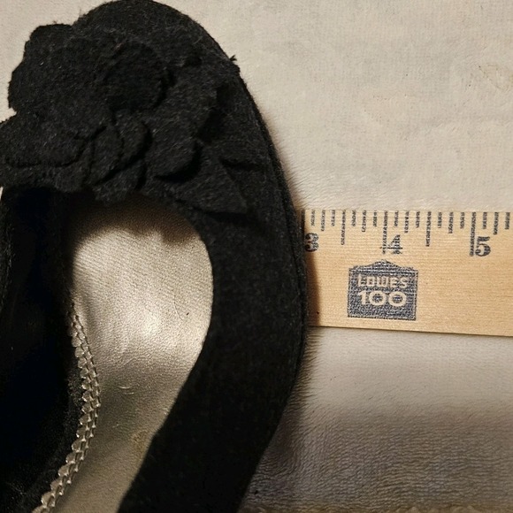 Dexter Black Wool Slingback Heels Decorative Flower On Toe Women's Size 7.5 - Picture 8 of 11